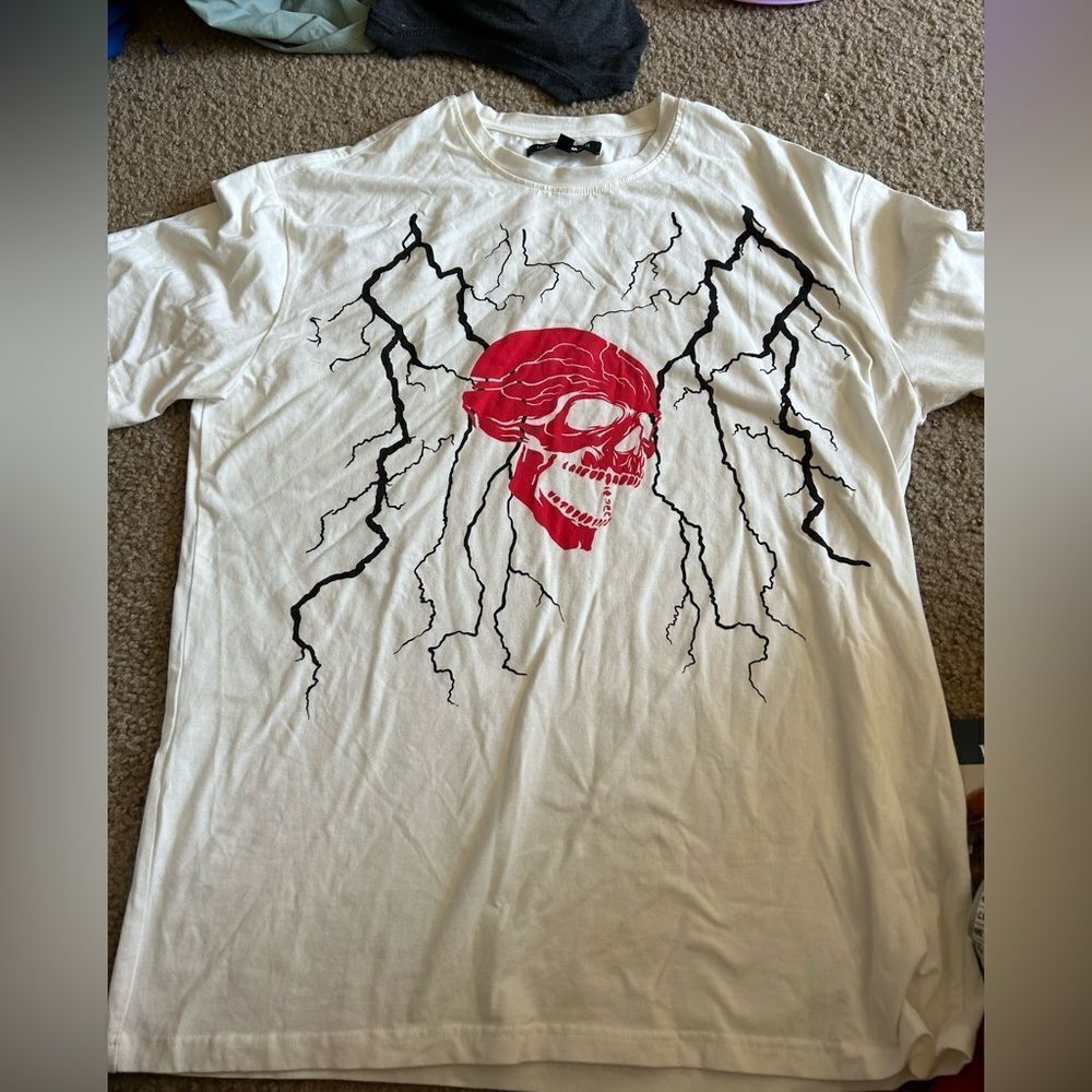 Fashion Nova Skeleton Skull Lightning Tshirt